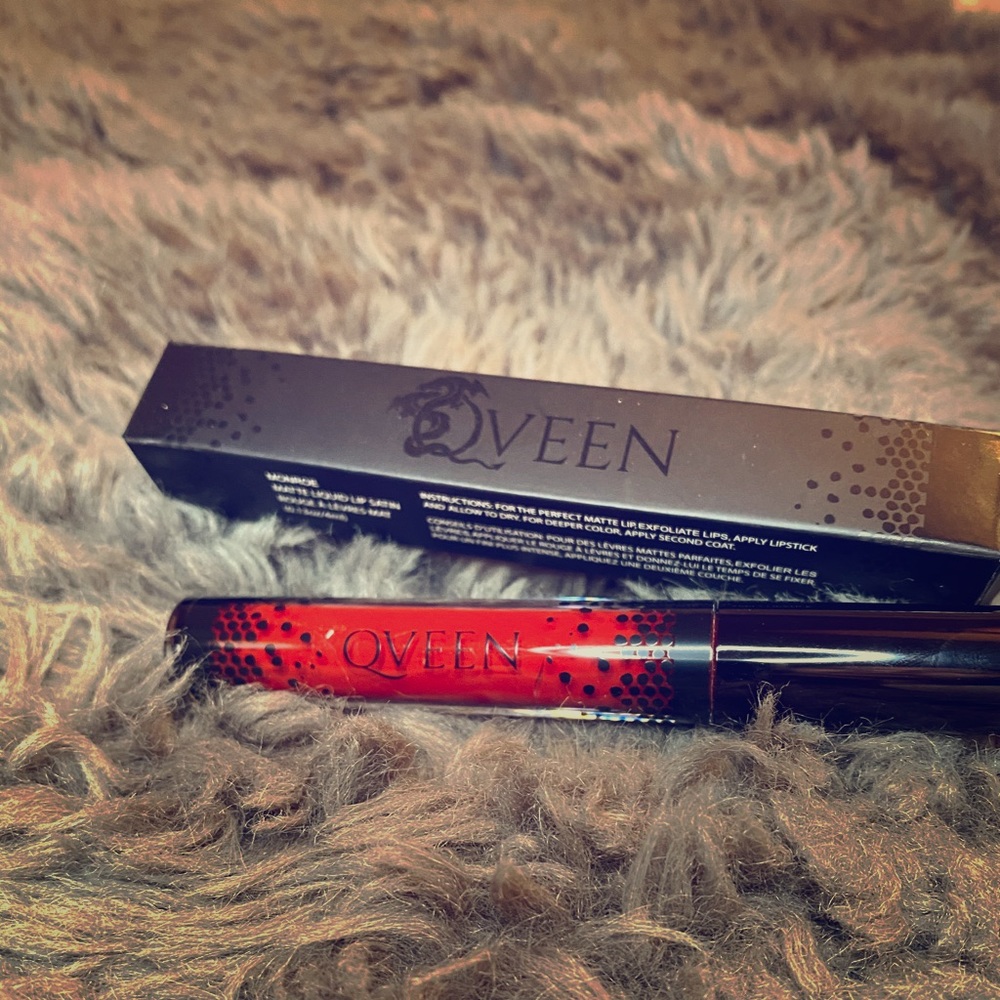 Qveen lipstick 💄